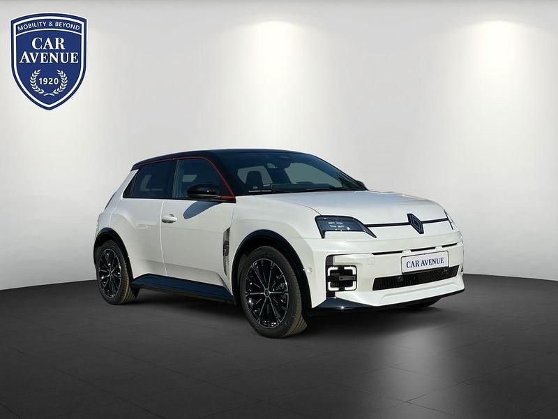 Neu Renault 5 E-Tech Komfort 110 kW (150 PS) 2026 Weiß SUV