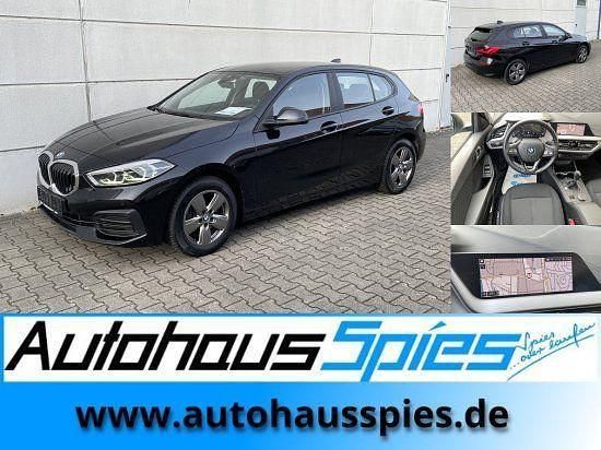 Black sapphire metallic Gebraucht 2021 BMW 116 Advantage Kleinwagen | 16.990 € (Fairer Preis) - Bild 1/4