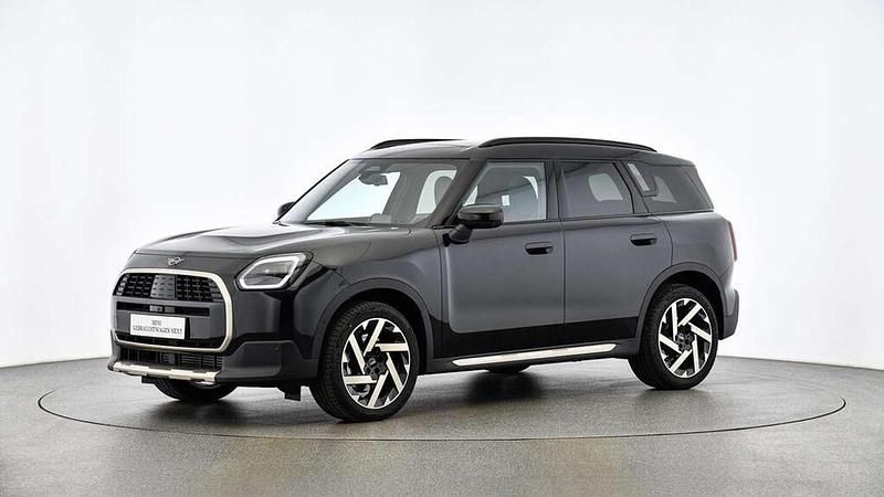 Schwarz Gebraucht 2025 Mini Countryman Favoured SUV | 39.811 € (Fairer Preis) - Bild 1/4