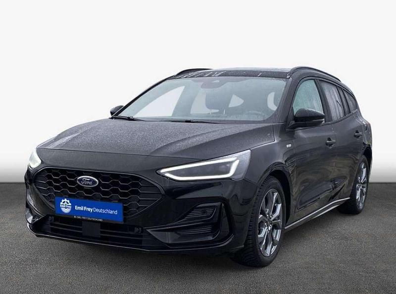 Schwarz (obsidianschwarz metallic) Gebraucht 2024 Ford Focus ST-Line Kombi | 23.950 € (Guter Preis) - Bild 1/4