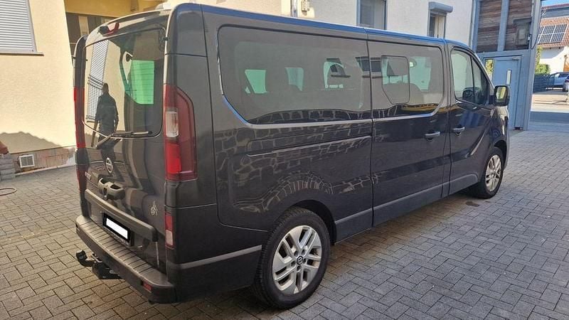 Gebraucht Nissan NV300 Premium Edition 170 PS (125 kW) 2020 Schwarz Van