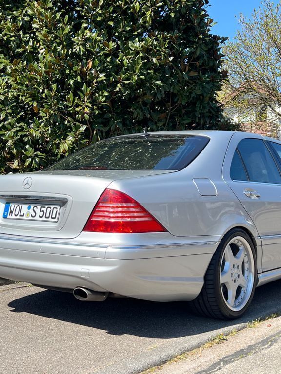 Gebraucht Mercedes S500 306 PS (225 kW) 2003 Silber Limousine
