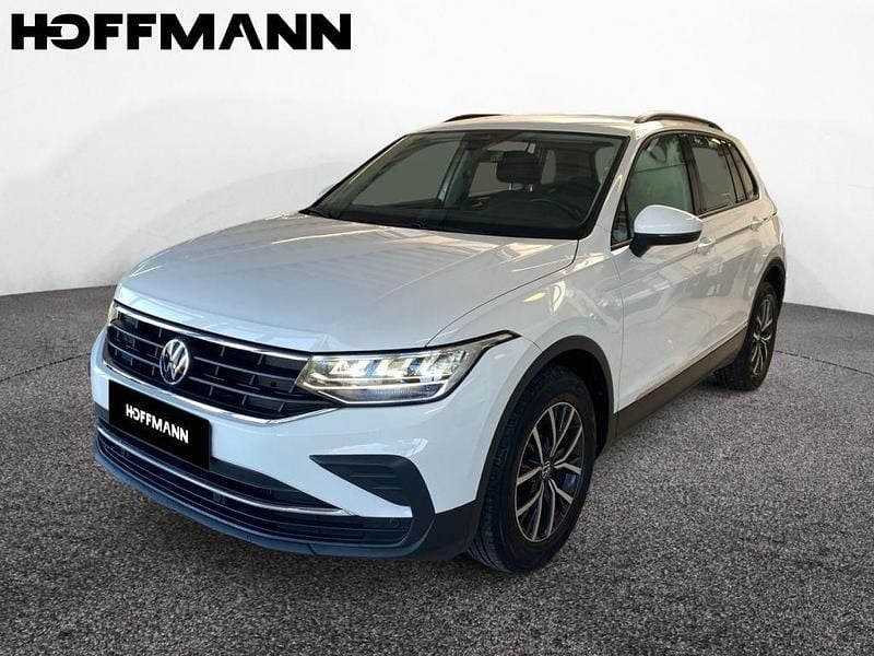 Pure white Gebraucht 2022 VW Tiguan Life SUV | 31.990 € (Fairer Preis) - Bild 1/4