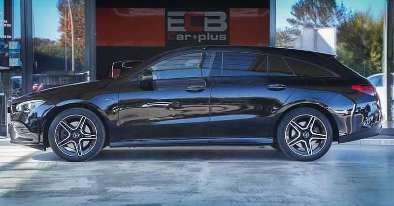 Gebraucht Mercedes CLA250e 160 PS (117 kW) 2021 Schwarz Limousine