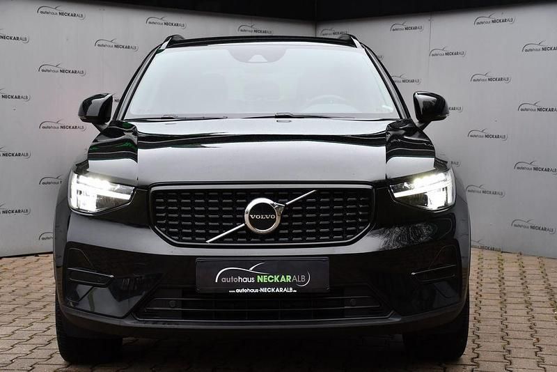 Gebraucht Volvo XC40 Plus 211 PS (155 kW) 2022 Schwarz SUV