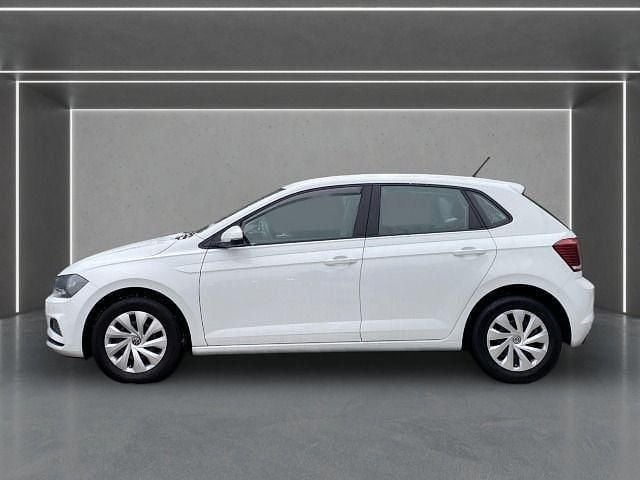 Gebraucht VW Polo Comfortline 95 PS (69 kW) 2021 Weiß Kleinwagen