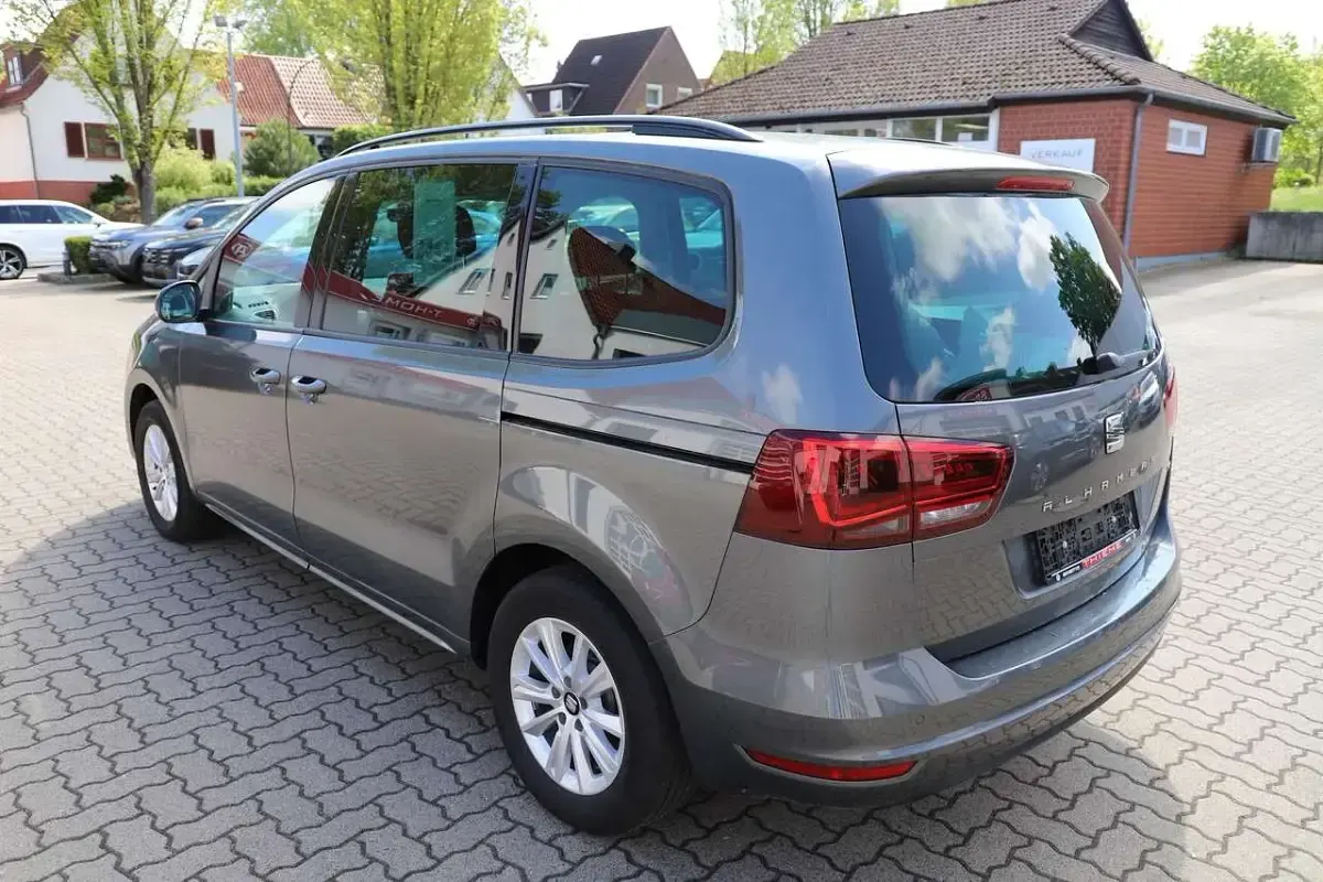 Gebraucht Seat Alhambra Style 150 PS (110 kW) 2017 Indiumgrau metallic Van / Kleinbus