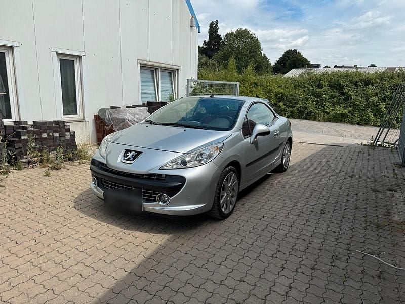 Silber Gebraucht 2008 Peugeot 207 CC Cabrio | 2.190 € (Guter Preis) - Bild 1/4
