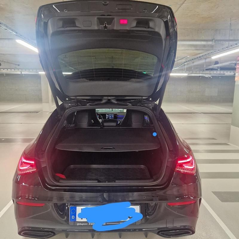 Gebraucht Mercedes CLA200 AMG line 163 PS (119 kW) 2021 Schwarz Limousine