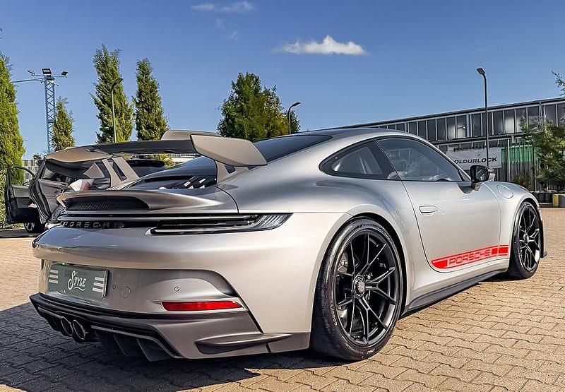 Gebraucht Porsche 992 510 PS (375 kW) 2023 Silber metallic