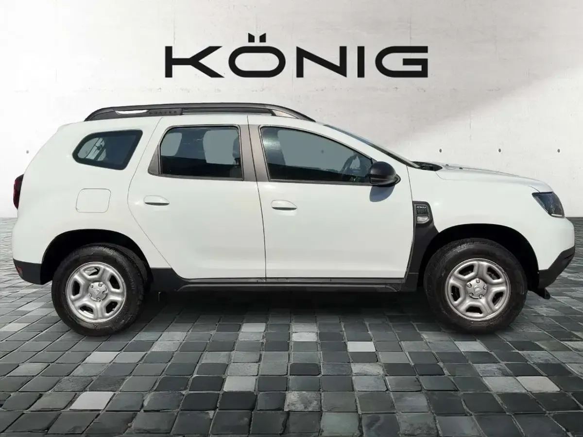 Gebraucht Dacia Duster Comfort 150 PS (110 kW) 2021 Weiß SUV