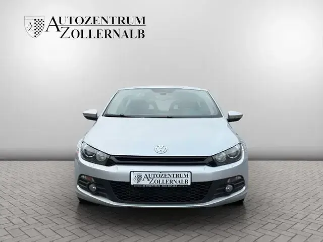 Gebraucht VW Scirocco Sport 272 PS (200 kW) 2011 Silber Coupé
