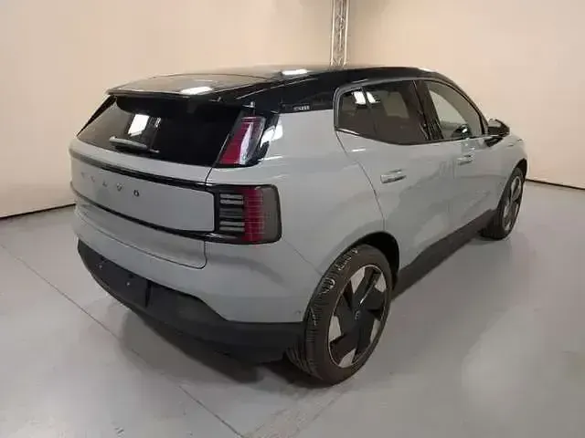 Gebraucht Volvo EX30 Ultra 200 kW (272 PS) 2025 Vapour grey SUV