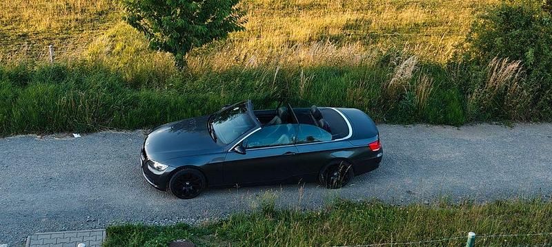 Gebraucht BMW 330 Cabriolet Performance 231 PS (169 kW) 2007 Grau Cabrio