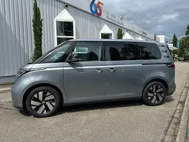 Gebraucht VW ID. Buzz Pro 210 kW (286 PS) 2025 Silber Van / Kleinbus