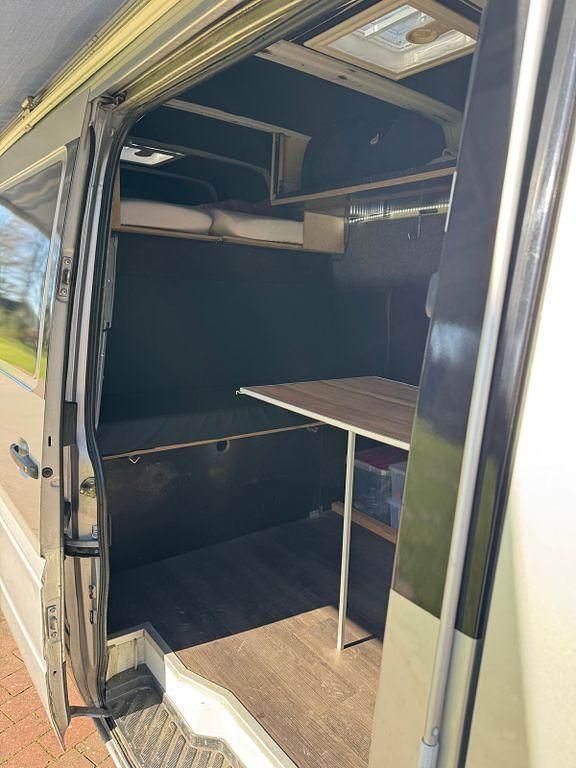 Second-hand Mercedes Sprinter 129 CP (94 kW) 2003 Van