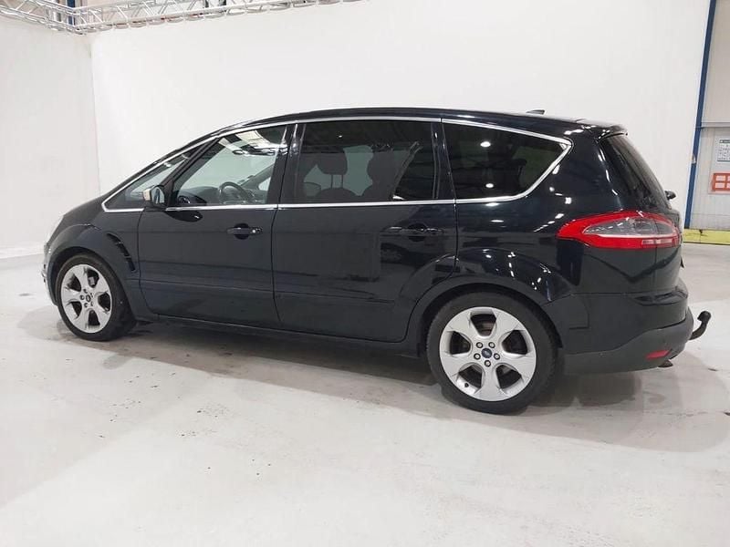 Gebraucht Ford S-MAX Titanium 160 PS (117 kW) 2013 Schwarz Van / Kleinbus