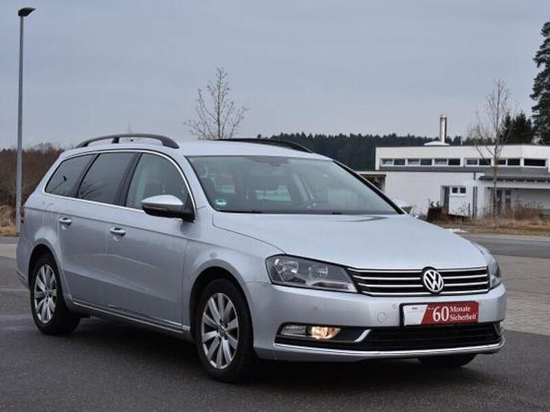 Gebraucht VW Passat Comfortline 140 PS (102 kW) 2011 Silber Kombi