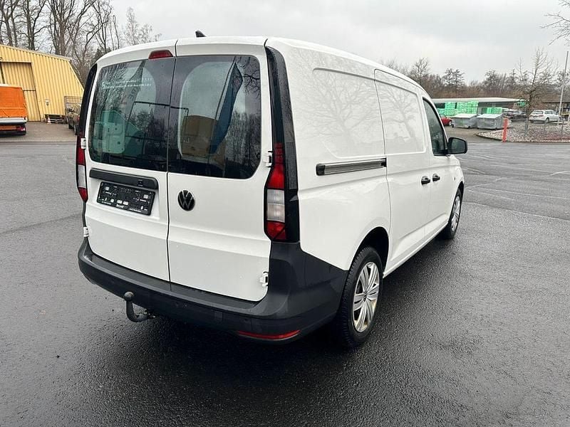 Gebraucht VW Caddy Maxi Basis 122 PS (89 kW) 2023 Weiß Van / Kleinbus