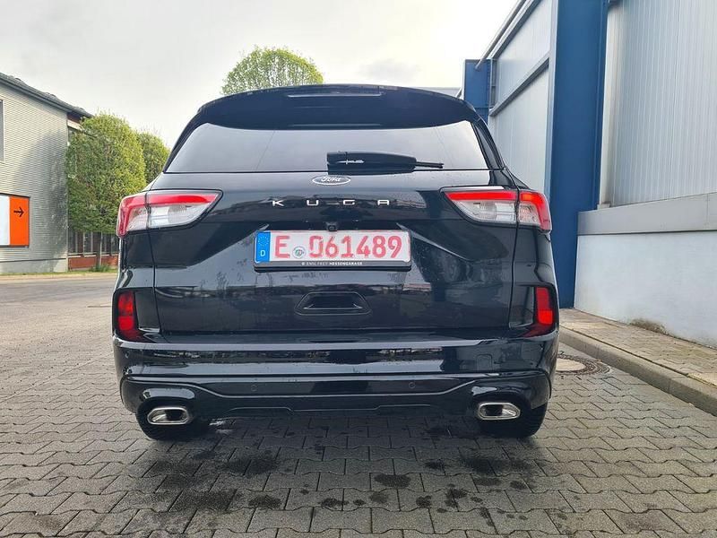Gebraucht Ford Kuga ST-Line X 150 PS (110 kW) 2023 Schwarz SUV