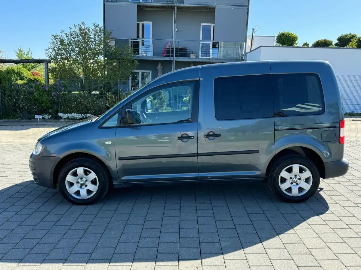 Gebraucht VW Caddy Life 105 PS (77 kW) 2008 Grau Van / Kleinbus