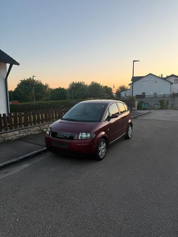 Rot Gebraucht 2003 Audi A2 Kleinwagen | 1.100 € (Superpreis) - Bild 1/4