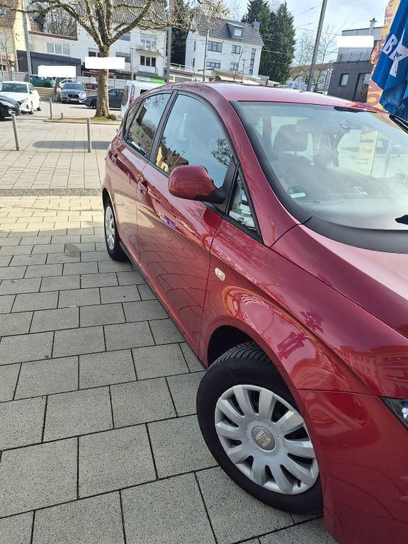 Gebraucht Seat Altea 105 PS (77 kW) 2010 Rot Kleinwagen