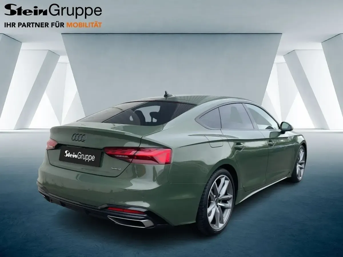 Gebraucht Audi A5 Sportback S-Line 265 PS (194 kW) 2023 Grün Kleinwagen
