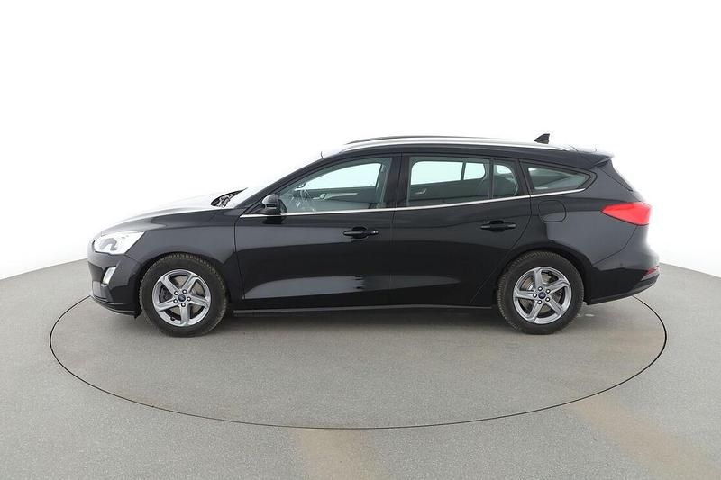 Gebraucht Ford Focus Titanium 125 PS (91 kW) 2019 Schwarz Kombi