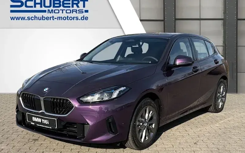 Gebraucht BMW 116 122 PS (89 kW) 2026 Schwarz Kleinwagen