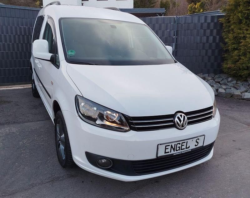 Gebraucht VW Caddy Comfortline 140 PS (102 kW) 2011 Weiß Van / Kleinbus