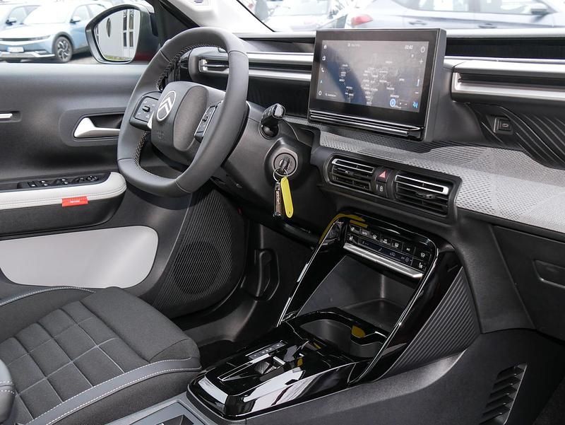 Neu Citroën C3 110 PS (80 kW) 2026 Elixirrot SUV