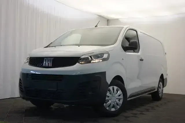 Gebraucht Fiat Scudo 144 PS (105 kW) 2023 Weiß Van