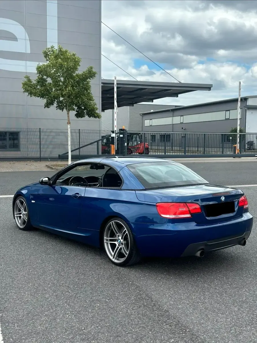 Gebraucht BMW 335 Cabriolet M Performance 306 PS (225 kW) 2009 Blau Cabrio