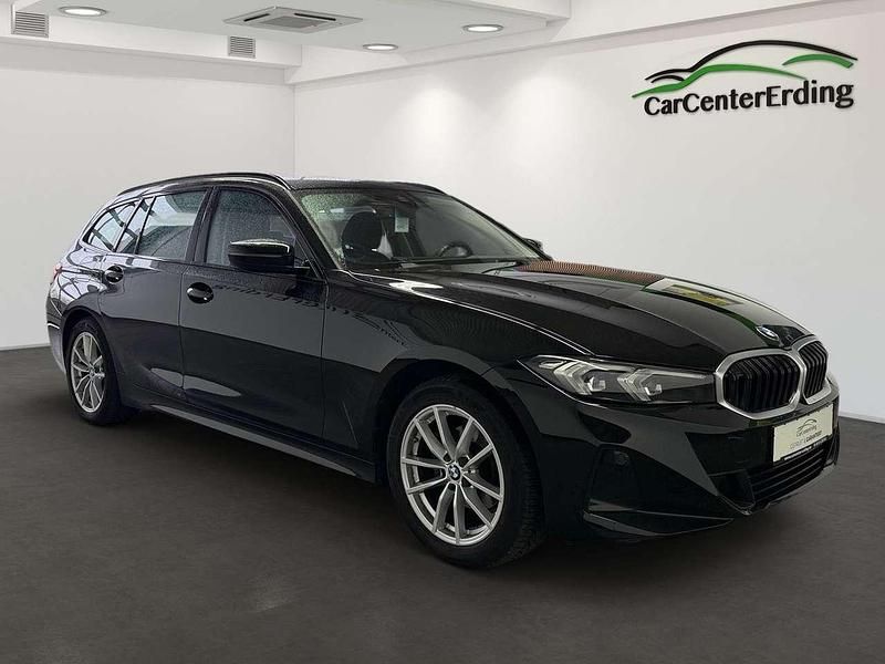 Gebraucht BMW 318 156 PS (114 kW) 2024 Schwarz ii/bonnet fluid black Kombi