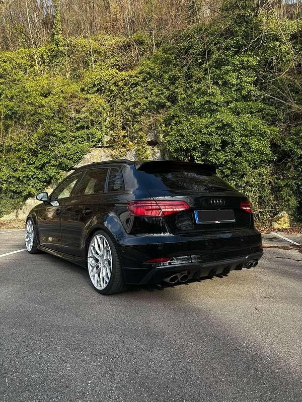 Gebraucht Audi S3 Design 310 PS (228 kW) 2017 Schwarz Kombi