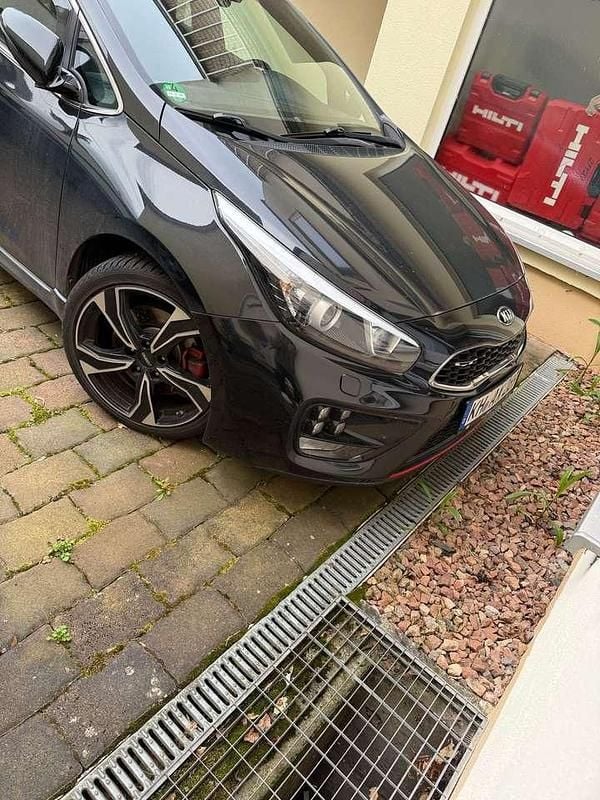 Gebraucht 2018 Kia Ceed GT-Track Limousine | 15.000 € (Fairer Preis) - Bild 1/4