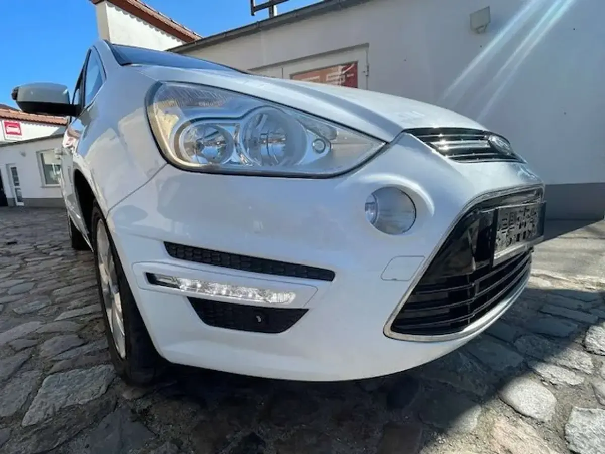 Gebraucht Ford S-MAX Titanium S 200 PS (147 kW) 2013 Weiß Van / Kleinbus