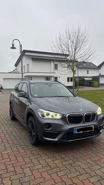Gebraucht BMW X1 Sport Line 231 PS (169 kW) 2016 Grau SUV