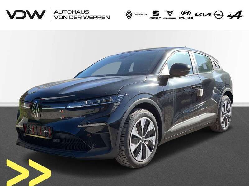 Sternenschwarz Gebraucht 2024 Renault Mégane Evolution Limousine | 35.980 € - Bild 1/4