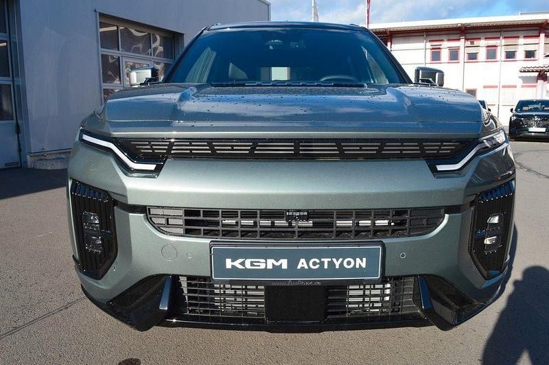Nuova SsangYong Actyon 204 CV (150 kW) 2026 Verde SUV