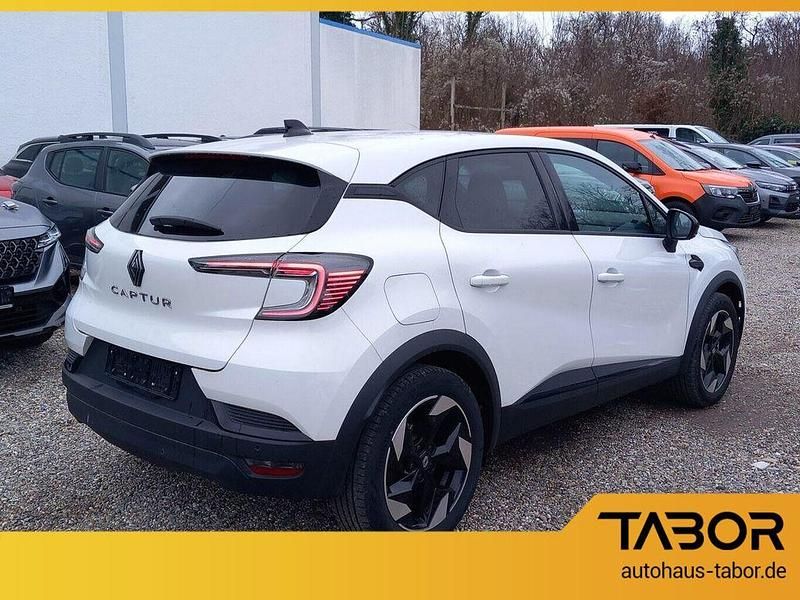 Gebraucht Renault Captur Techno 158 PS (116 kW) 2025 Weiß (perlmuttweiß) SUV