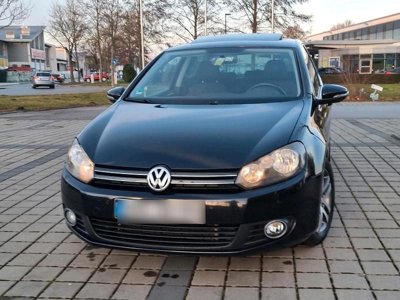 Schwarz Gebraucht 2009 VW Golf VI Comfortline Kleinwagen | 3.700 € - Bild 1/4