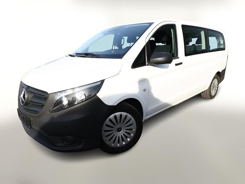 Arktikweiß Gebraucht 2022 Mercedes Vito Kombi | 36.212 € (Teuer) - Bild 1/4