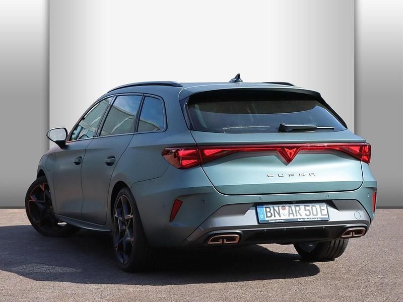Używany Cupra Leon VZ2 272 KM (200 kW) 2025 Szary Kombi