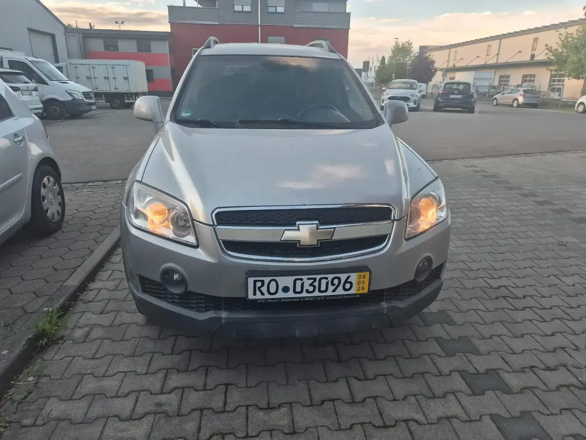 Używany Chevrolet Captiva 150 KM (110 kW) 2007 Srebrny SUV