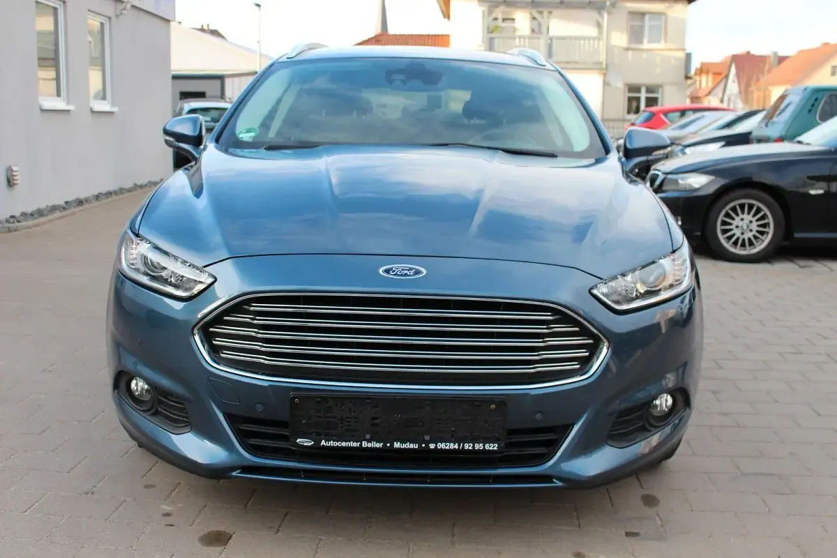 Gebraucht Ford Mondeo Business Edition 165 PS (121 kW) 2019 Blau Kombi