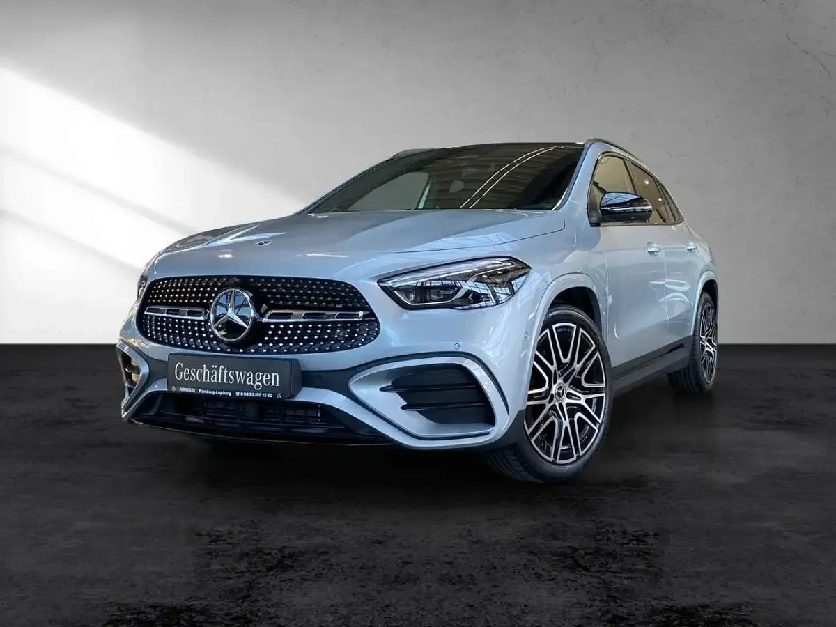 Gebraucht Mercedes GLA200 AMG line 163 PS (119 kW) 2026 Silber SUV