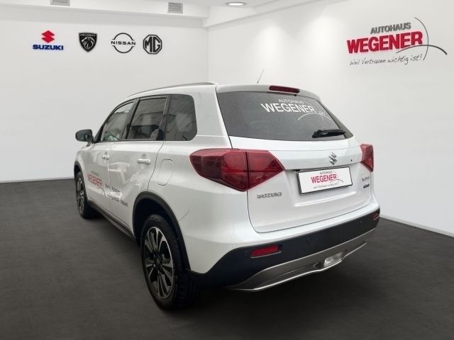 Gebraucht Suzuki Vitara Comfort+ 129 PS (94 kW) 2023 Cool white pearl metallic SUV
