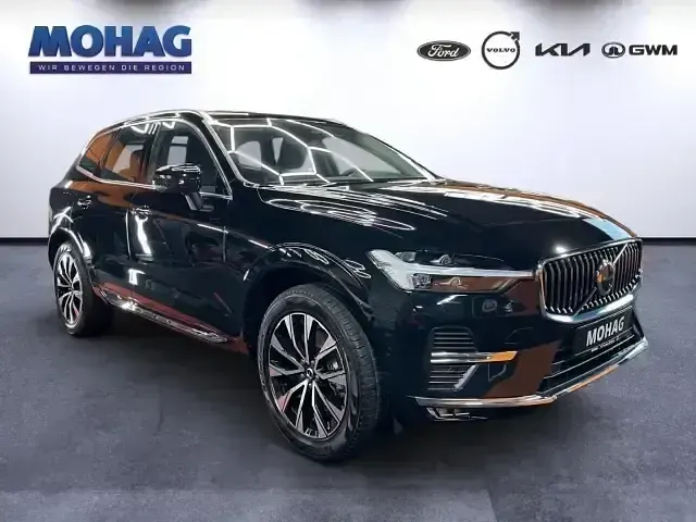 Używany Volvo XC60 Plus 197 KM (144 kW) 2023 Czarny SUV